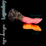 Silikonowe dildo fantasy Ogre Dragon od Love Smiths, pokazujące kolorystykę i rzeźbione detale.