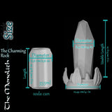 Größenübersicht des Monolith-Kristalldildos mit Maßtabelle für nutzbare Länge und Durchmesser neben einer 355-ml-Getränkedose.