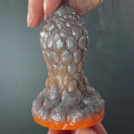 Dragoness Eggs de fantasía en tamaño Hercúleo y firmeza Dura